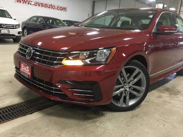 2017 Volkswagen Passat 1.8T R-Line 4dr Sedan